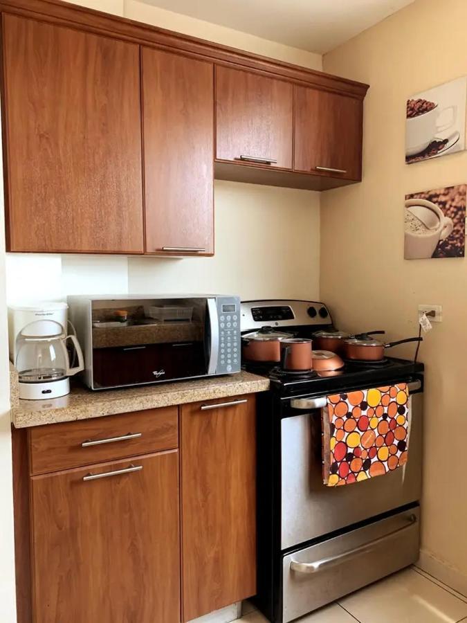 Beautiful Apartment, Terrace With Incredible View, 3 Bdr, Escalon, Exclusive, Secure San Salvador Exterior photo