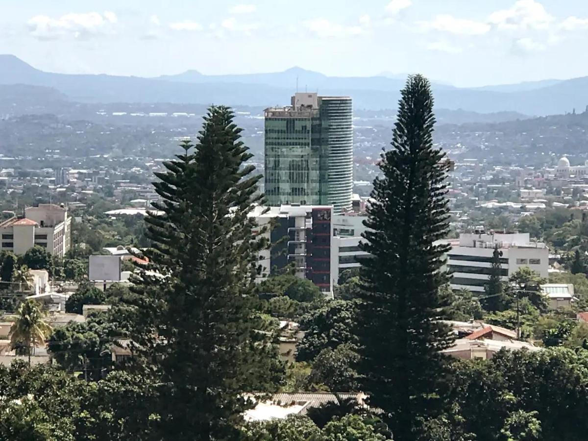 Beautiful Apartment, Terrace With Incredible View, 3 Bdr, Escalon, Exclusive, Secure San Salvador Exterior photo